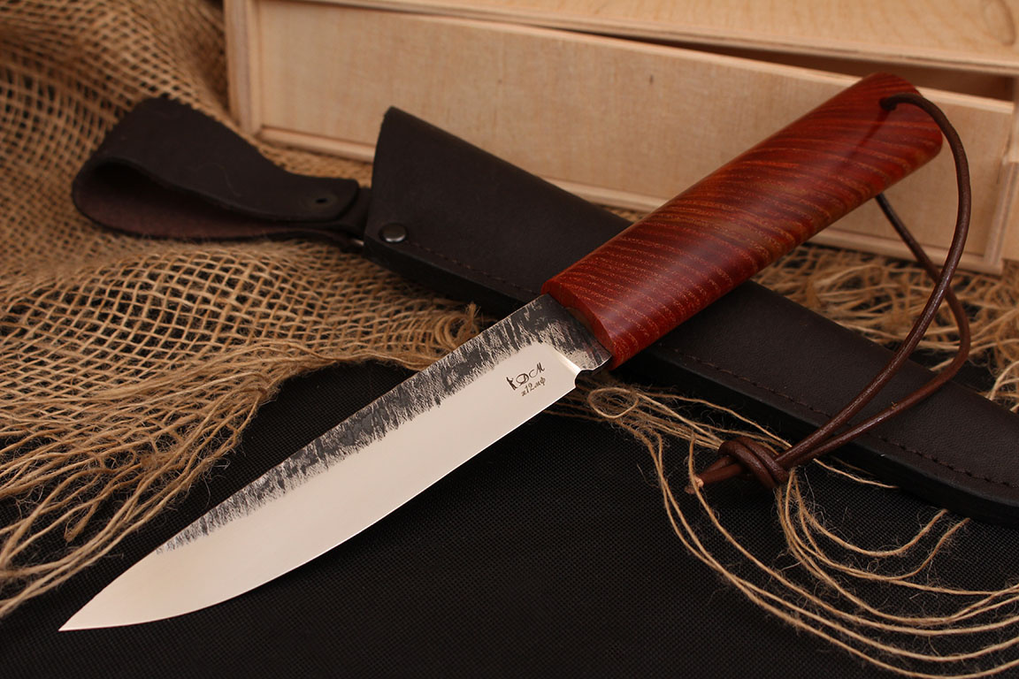Кованый нож х12мф (элемент ковки), рукоять стабилизированный торцевой ясень.